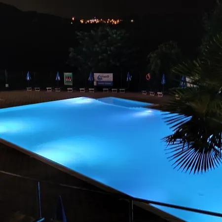 Feriehus Small Camp Il Poggetto